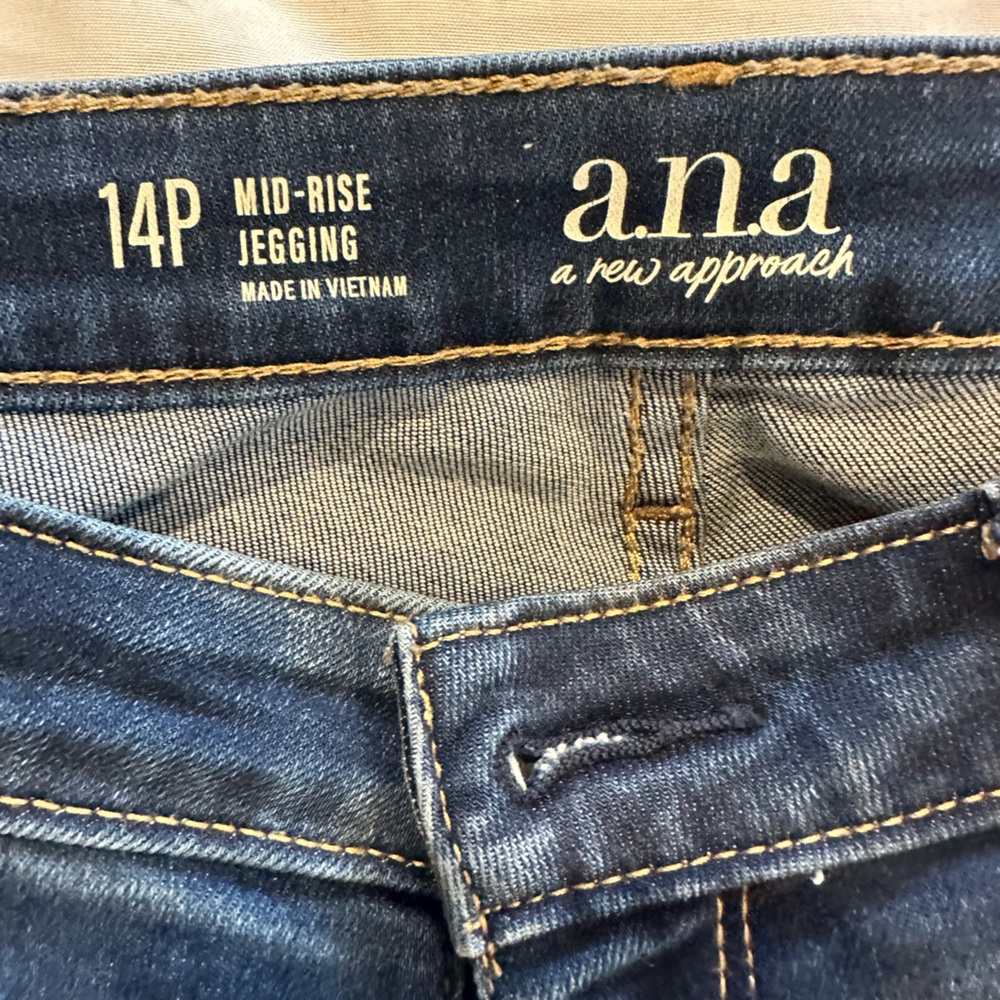 ANA size 14 petite. Super stretchy jeggings